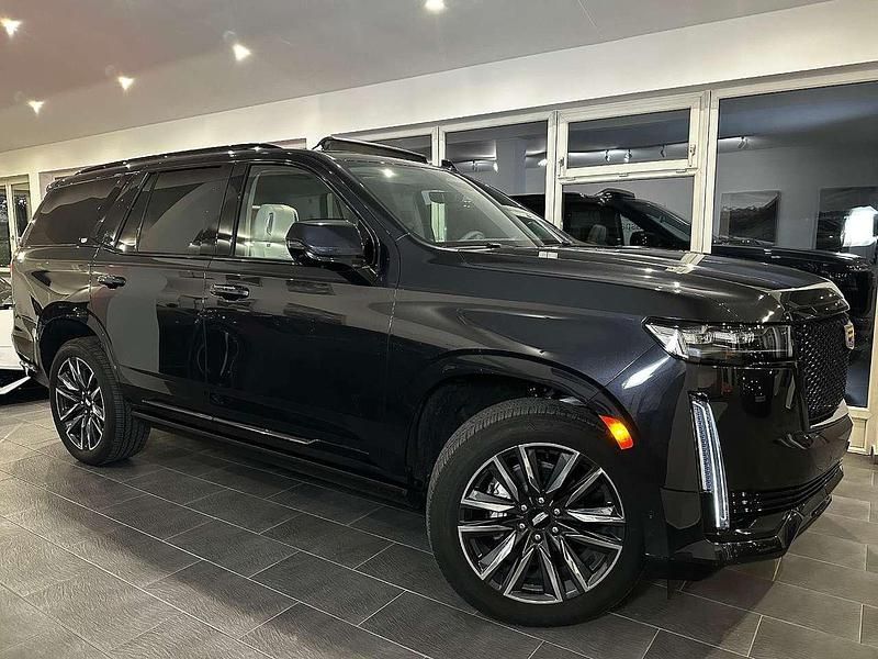 Neu Cadillac Escalade 426 PS (313 kW) 2025 Galactic grey SUV