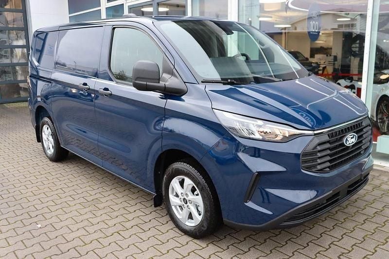 Neu Ford Transit Custom Trend 136 PS (100 kW) 2026 Blazer blue Van / Kleinbus