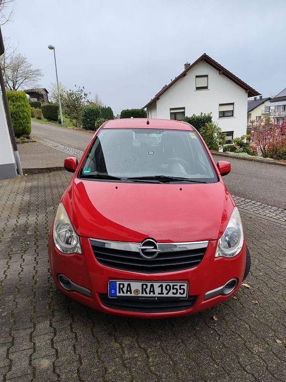 Gebraucht Opel Agila 65 PS (47 kW) 2008 Rot Kleinwagen