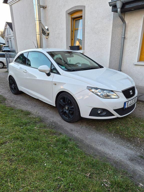 Gebraucht Seat Ibiza SC Style 86 PS (63 kW) 2009 Weiß Kleinwagen