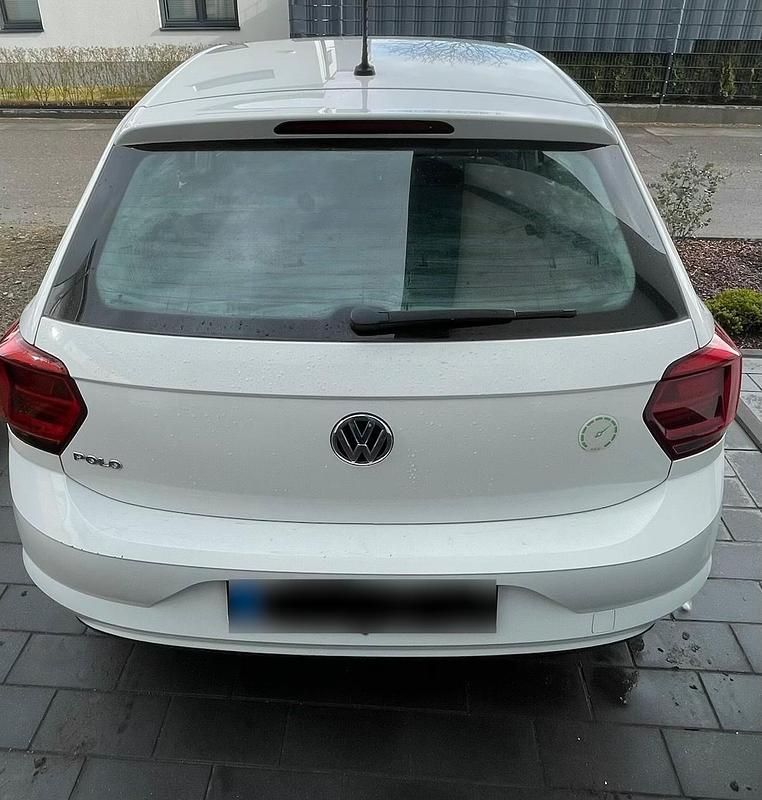 Gebraucht VW Polo 95 PS (69 kW) 2019 Weiß Kleinwagen