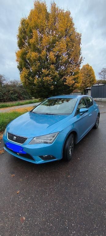 Blau Gebraucht 2014 Seat Leon I-Tech Limousine | 5.400 € (Fairer Preis) - Bild 1/4