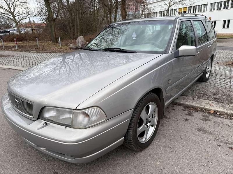 Gebraucht Volvo V70 193 PS (141 kW) 1998 Silber Kombi
