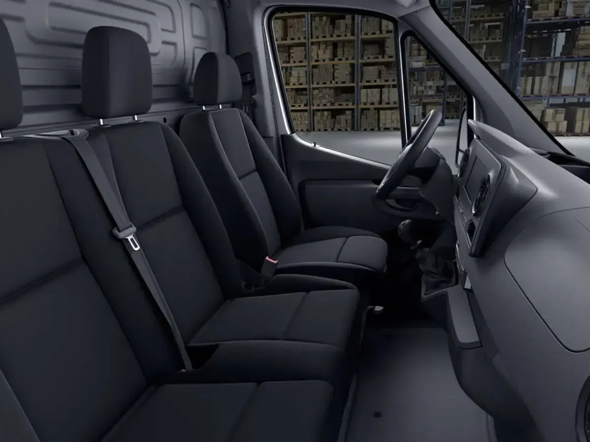 Gebraucht Mercedes Sprinter 150 PS (110 kW) 2022 Weiss / arktikweiss Van