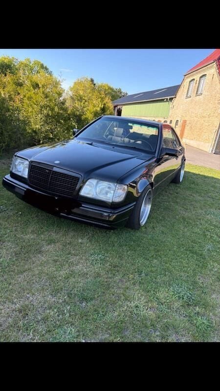 Schwarz Gebraucht 1988 Mercedes 230 Coupé | 5.500 € - Bild 1/4