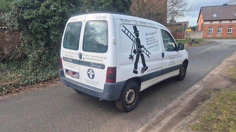 Gebraucht Citroën Berlingo 69 PS (50 kW) 2003 Weiß Van / Kleinbus