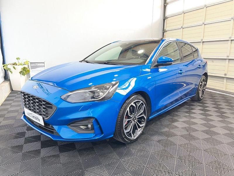 Gebraucht Ford Focus ST-Line 150 PS (110 kW) 2019 Blau Limousine
