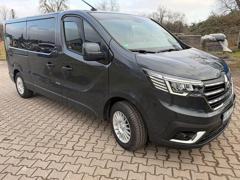 Gebraucht Renault Trafic 170 PS (125 kW) 2022 Grau Van / Kleinbus