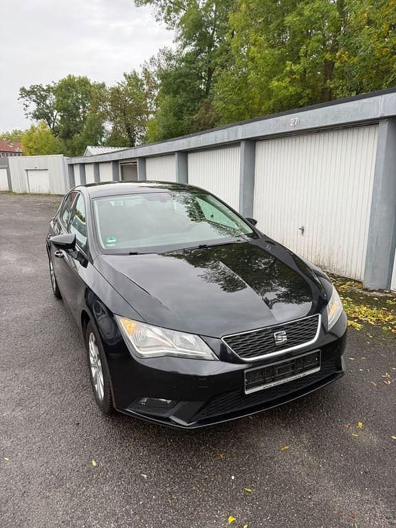 Gebraucht Seat Leon Style 105 PS (77 kW) 2013 Schwarz Limousine