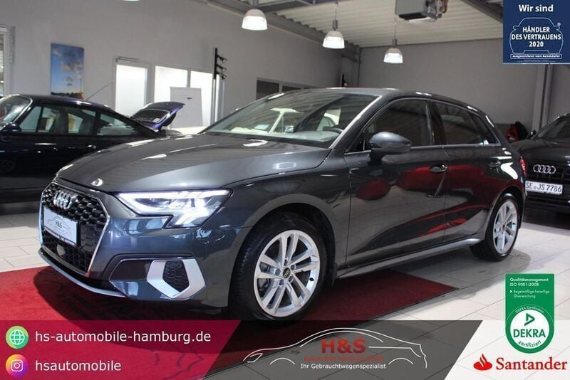 Grau (manhattangrau) Gebraucht 2023 Audi A3 Advanced Plus Limousine | 27.400 € (Guter Preis) - Bild 1/2