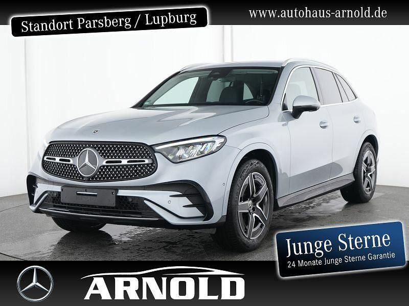 Silber (hightechsilber) Gebraucht 2024 Mercedes GLC200 AMG line SUV | 50.840 € (Guter Preis) - Bild 1/4