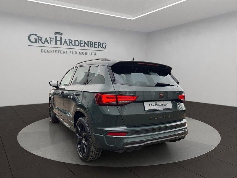 Neu Cupra Ateca 190 PS (139 kW) 2026 Grün SUV