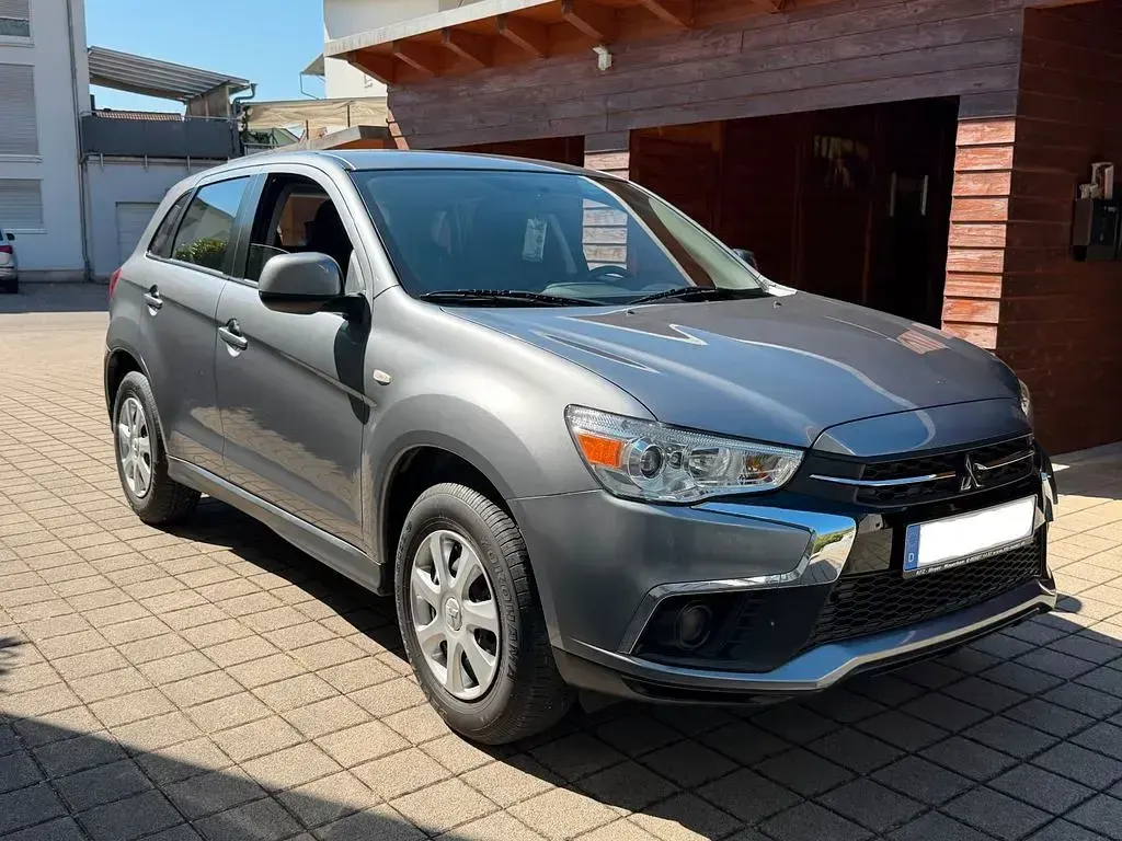Gebraucht Mitsubishi ASX Top 117 PS (86 kW) 2018 Grau SUV