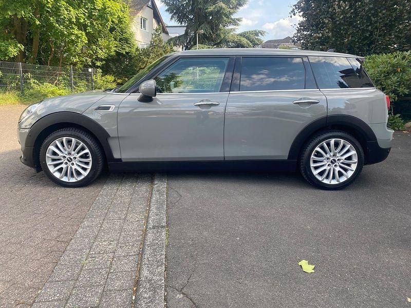 Schwarz Gebraucht 2018 Mini Cooper Clubman Kombi | 9.999 € (Guter Preis) - Bild 1/4