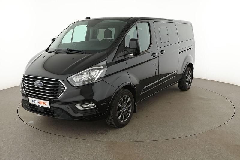 Gebraucht Ford Tourneo Titanium 131 PS (96 kW) 2022 Van / Kleinbus
