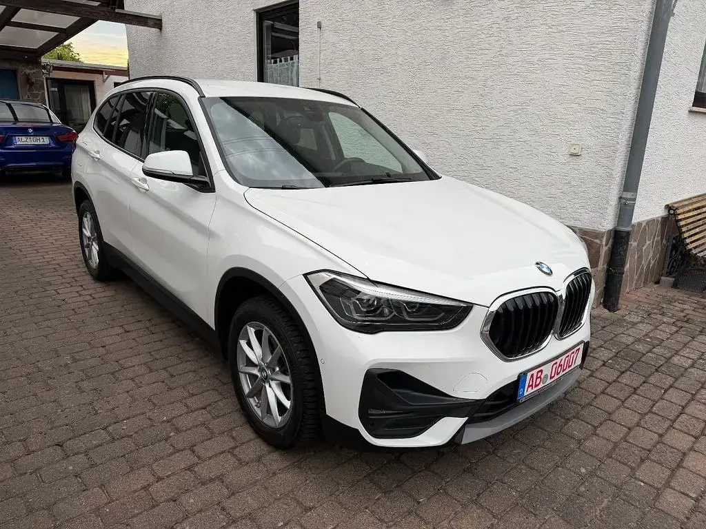 Gebraucht BMW X1 136 PS (100 kW) 2022 Weiß SUV