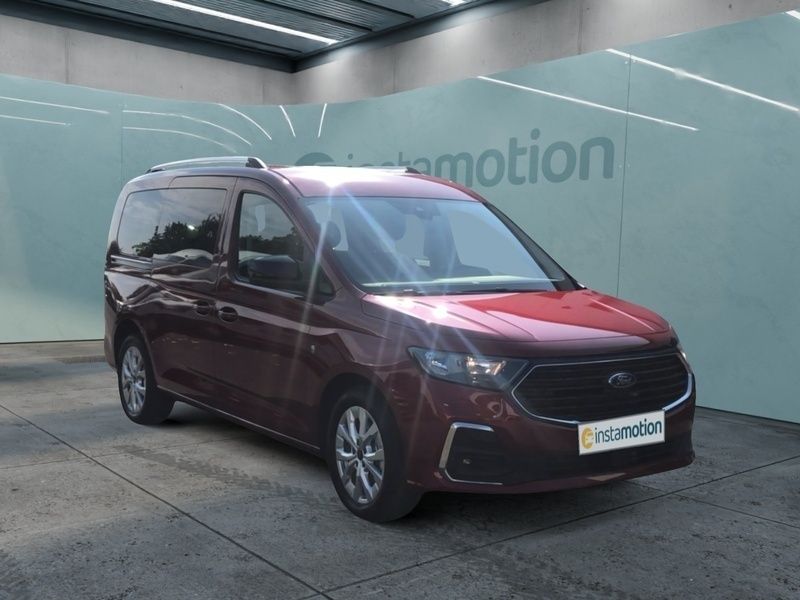Rot Gebraucht 2024 Ford Grand Tourneo Connect Titanium Van / Kleinbus | 39.308 € (Teuer) - Bild 1/4