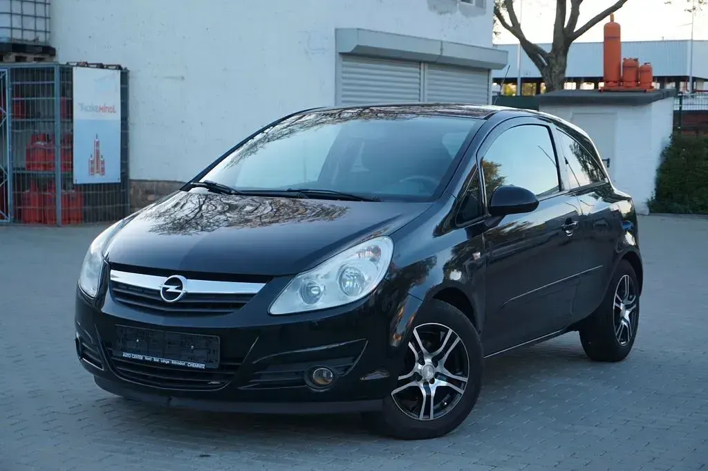 Second-hand Opel Corsa 90 CP (66 kW) 2007 Negru Hatchback