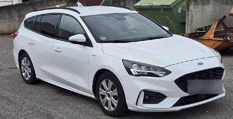 Usata Ford Focus ST 150 CV (110 kW) 2020 Bianco Station wagon