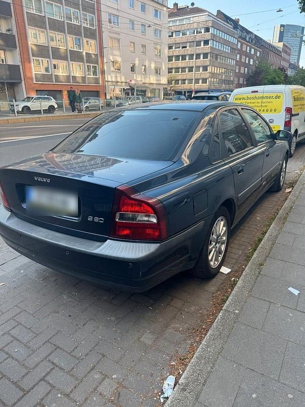 Second-hand Volvo S80 200 CP (147 kW) 2000 Albastru Berlinǎ