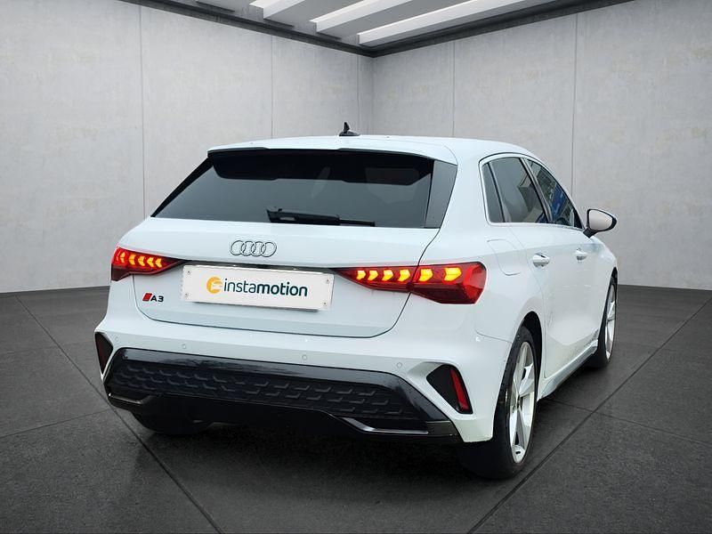 Gebraucht Audi A3 Sportback 116 PS (85 kW) 2024 Weiß Kleinwagen