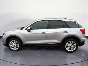 Gebraucht Audi Q2 Advanced 150 PS (110 kW) 2024 Silber (florettsilber metallic) SUV