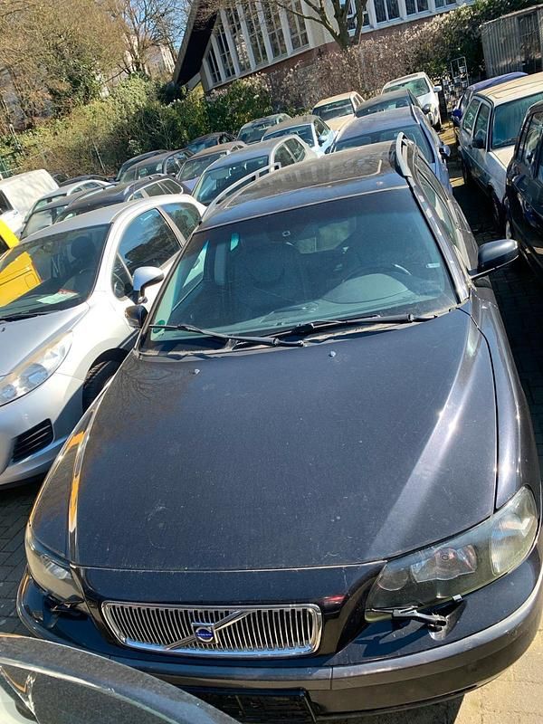 Gebraucht Volvo V70 177 PS (130 kW) 2006 Schwarz Kombi