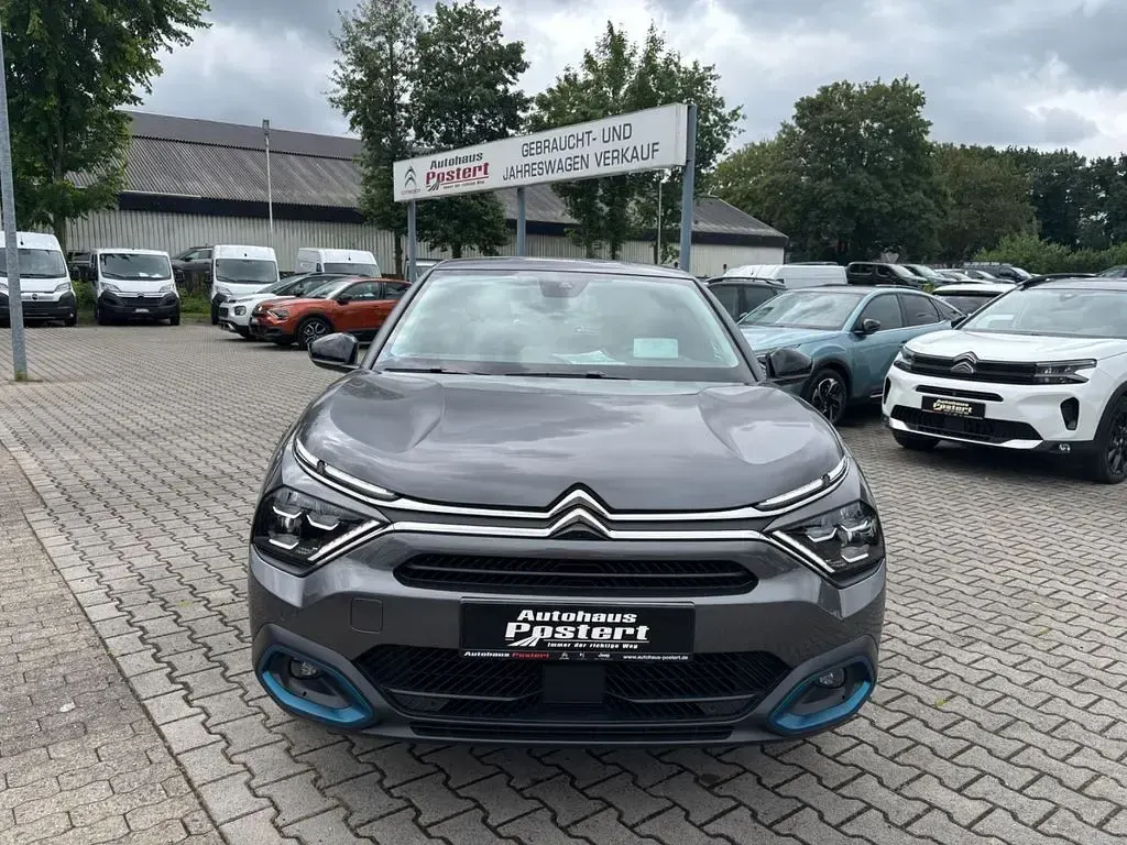 Gebraucht Citroën e-C4 Shine 100 kW (136 PS) 2022 Grau Limousine