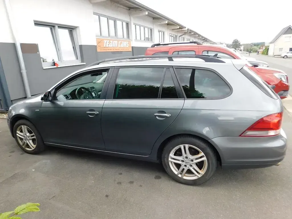 Gebraucht VW Golf VII Match 140 PS (102 kW) 2012 Grau Kombi