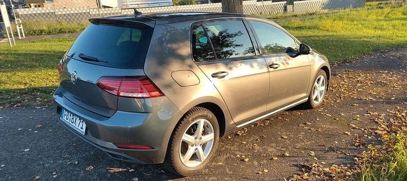 Gebraucht VW Golf VII Join 116 PS (85 kW) 2019 Grau Limousine