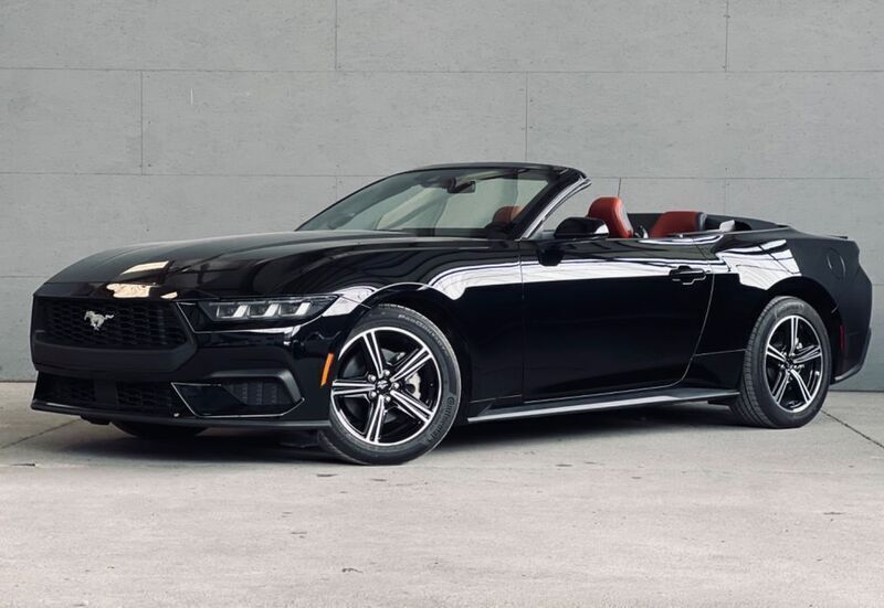 Schwarz Gebraucht 2024 Ford Mustang Premium Cabrio | 41.990 € - Bild 1/4