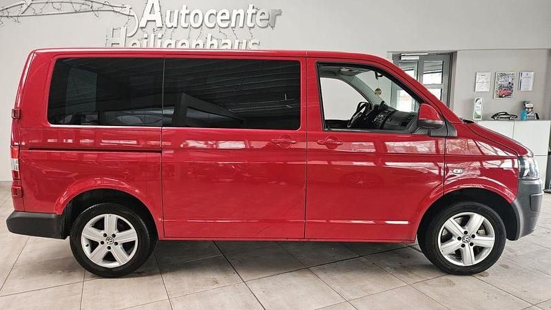 Gebraucht VW Transporter 179 PS (131 kW) 2012 Rot Van