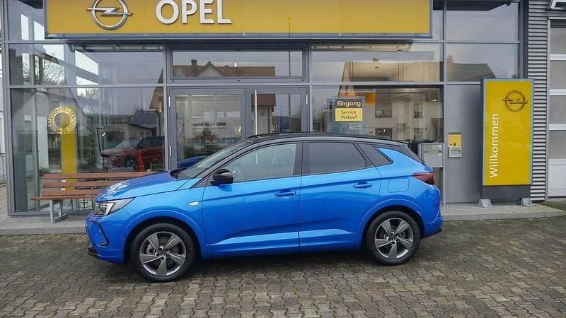 Blau Gebraucht 2024 Opel Grandland X GSe SUV | 31.950 € (Fairer Preis) - Bild 1/4