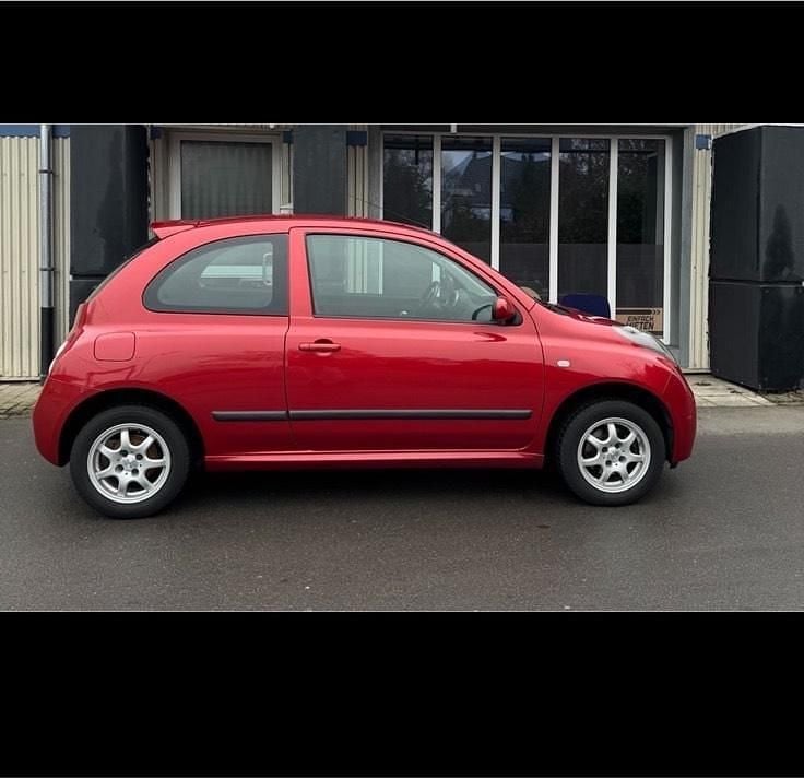 Gebraucht Nissan Micra 88 PS (64 kW) 2006 Rot Kleinwagen