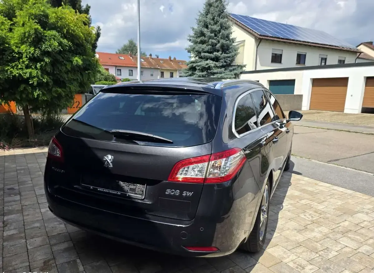 Gebraucht Peugeot 508 Allure 163 PS (119 kW) 2013 Lackierung grau haria2/metal Kombi