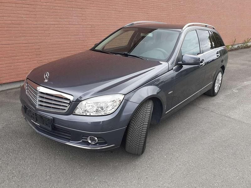 Tenoritgrau metallic Gebraucht 2008 Mercedes C200 Elegance Kombi | 9.400 € (Teuer) - Bild 1/4