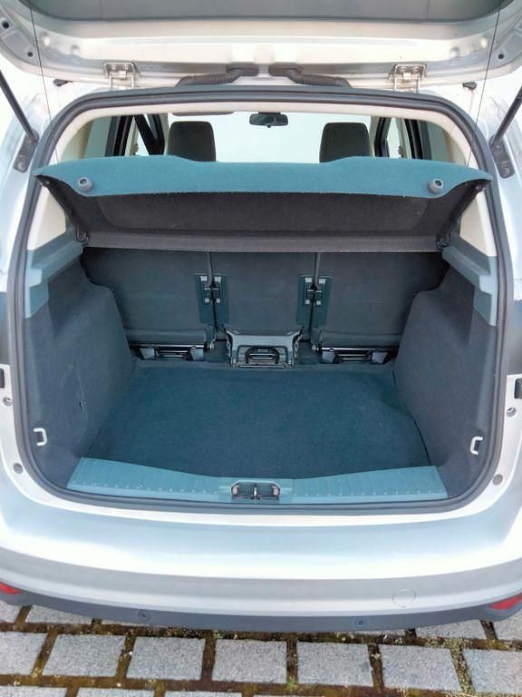 Gebraucht Ford C-MAX Champions Edition 116 PS (85 kW) 2013 Silber Van / Kleinbus