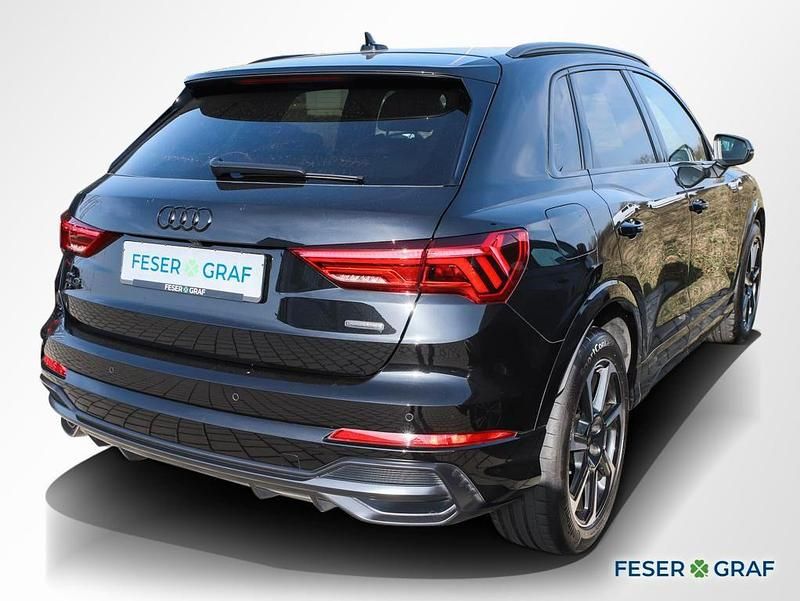 Gebraucht Audi Q3 Ambiente 200 PS (147 kW) 2022 Mythosschwarz SUV