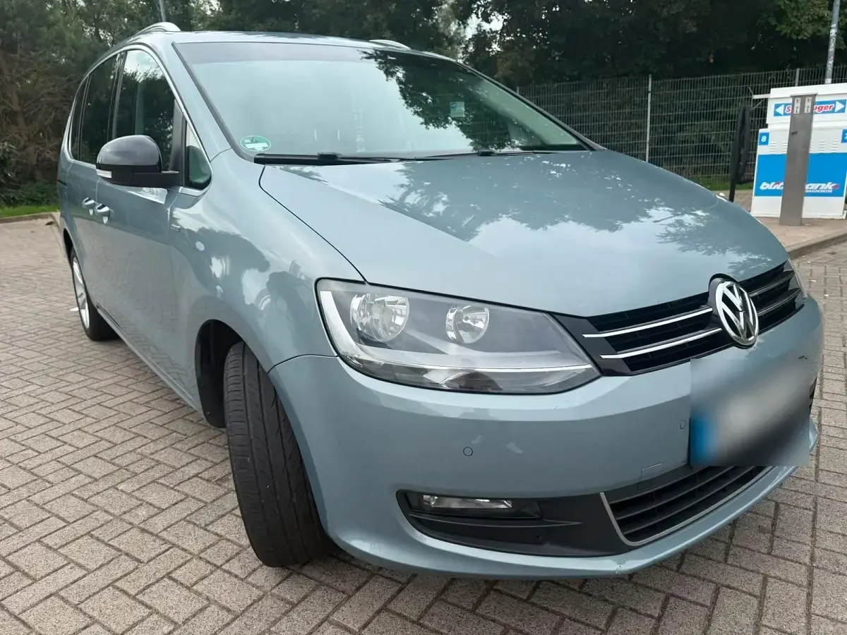 Gebraucht VW Sharan Match 140 PS (102 kW) 2012 Grau Van / Kleinbus