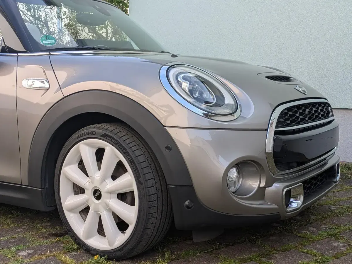 Gebraucht Mini Cooper S 192 PS (141 kW) 2016 Silber Kleinwagen