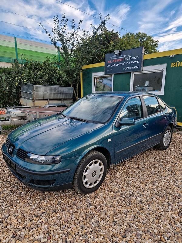Grün Gebraucht 2000 Seat Toledo Limousine | 1.750 € (Fairer Preis) - Bild 1/4