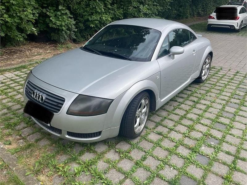 Silber Gebraucht 2001 Audi TT Sport Coupé | 5.500 € (Guter Preis) - Bild 1/4