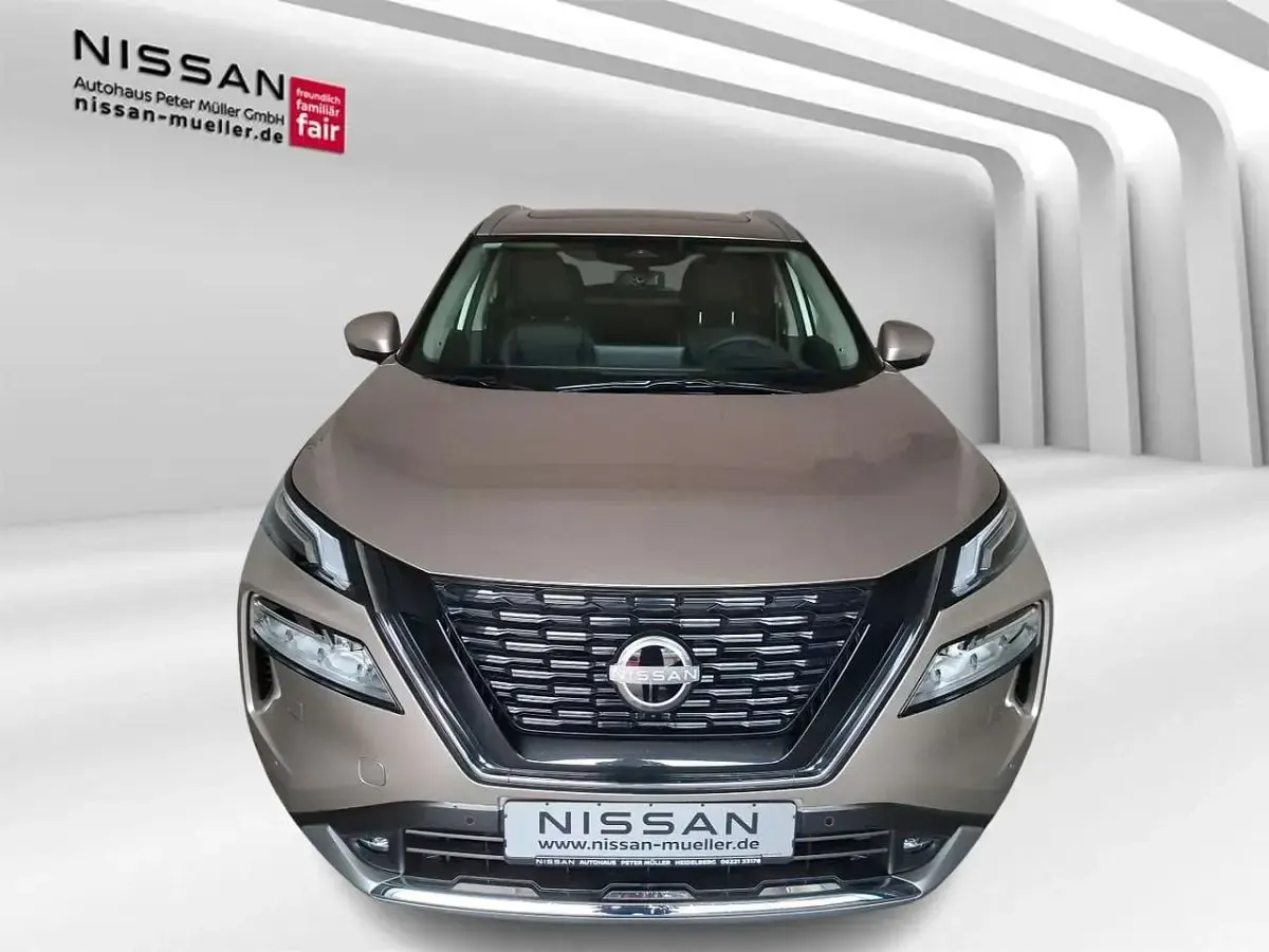 Neu Nissan X-Trail Tekna 204 PS (150 kW) 2026 Silver m SUV