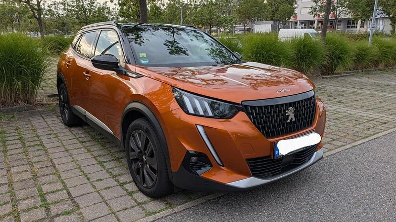 Orange Gebraucht 2020 Peugeot 2008 GT-line SUV | 18.900 € (Fairer Preis) - Bild 1/4