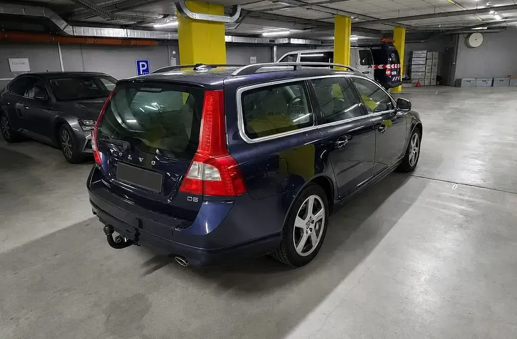 Gebraucht Volvo V70 Ocean Race 215 PS (158 kW) 2011 Blau Kombi