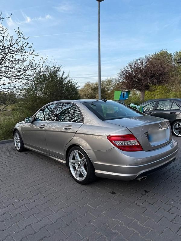 Gebraucht Mercedes C350 Avantgarde 272 PS (200 kW) 2008 Silber Limousine