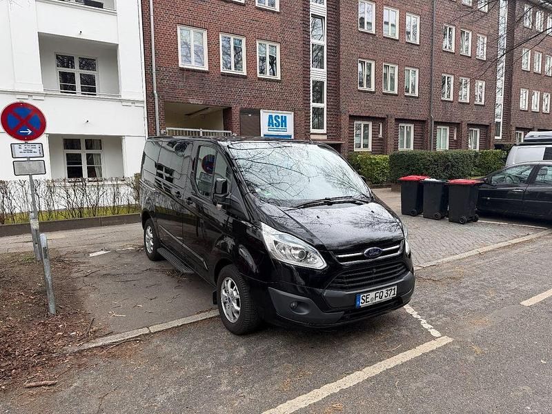 Gebraucht Ford Tourneo 155 PS (114 kW) 2013 Schwarz Van / Kleinbus
