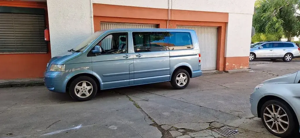 Gebraucht VW Multivan 174 PS (127 kW) 2007 Blau Van / Kleinbus