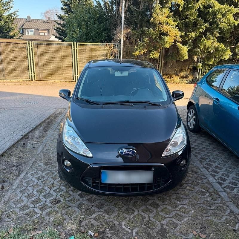 Gebraucht Ford Ka 69 PS (50 kW) 2011 Schwarz Kleinwagen