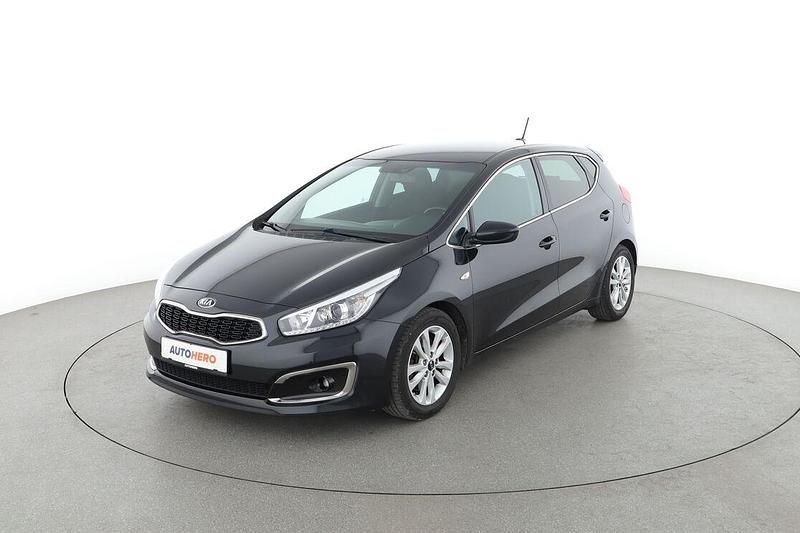 Schwarz Gebraucht 2015 Kia Ceed 2 Limousine | 10.590 € (Etwas zu teuer) - Bild 1/3